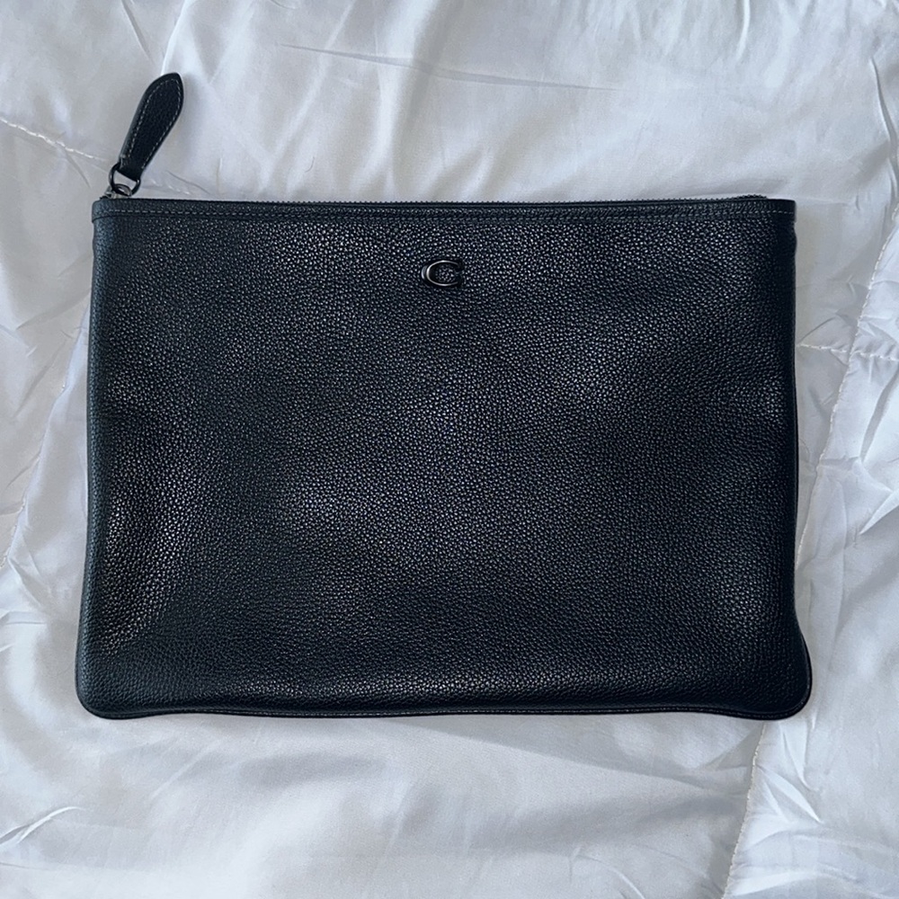 Essential Pouch 33 - Picture 4 of 5